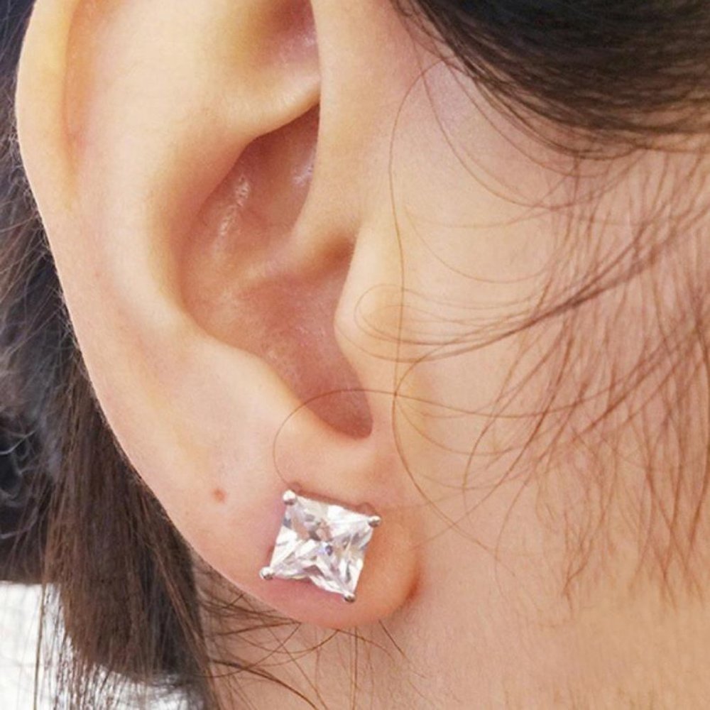 2.5 ct Square Princess Cut Diamond Stud Earrings - Picture 2 of 4